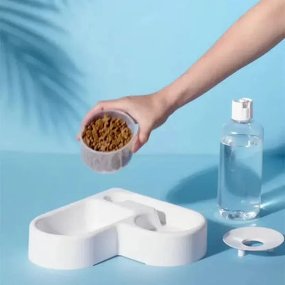 Heart-Shaped Automatic Double Pet Bowl Set for Small Dogs and Cats